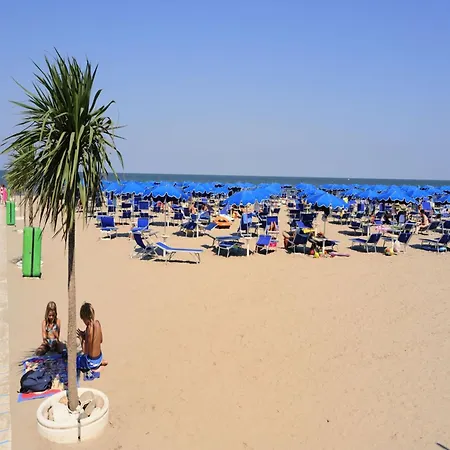 Enjoy Our With Private Garden In Rosolina Rosolina Mare